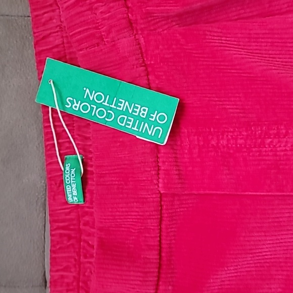 United Colors Of Benetton Vibrant Pink Corduroy Pants Size Large - Picture 6 of 9